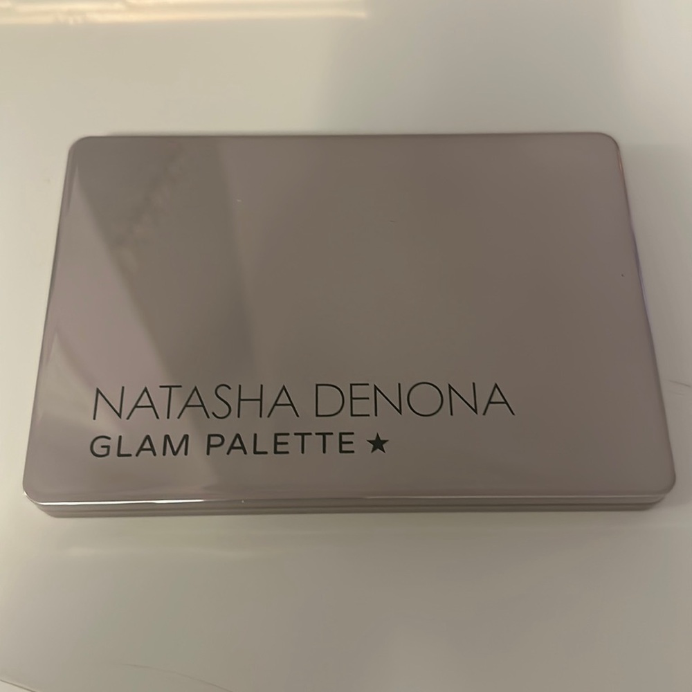 Natasha Denona glam palette